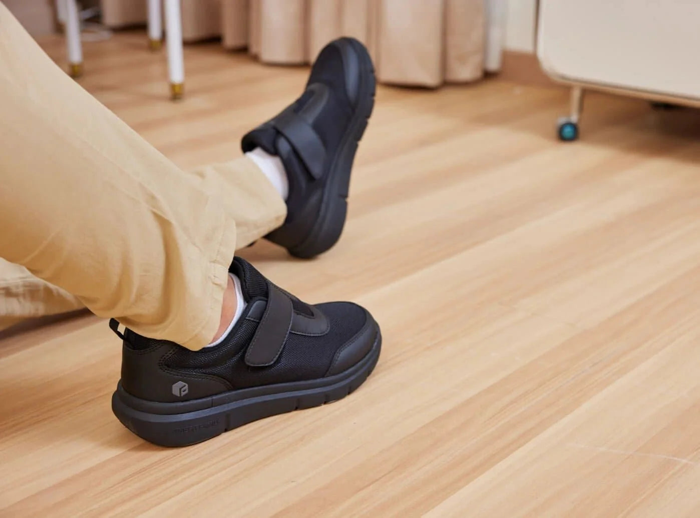 FitVille StrapEase V4 - Scarpe Comfort per Circolazione e Supporto (Uomo)