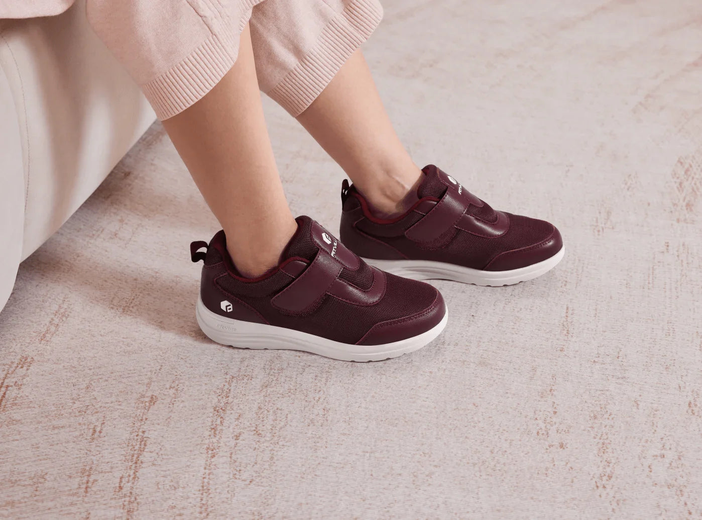 FitVille StrapEase V4 - Calzature per Diabetici con Chiusura Sicura (Donna)